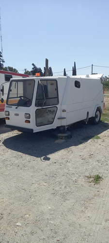 Barredora, Recolectora Y Regadora, Scorza