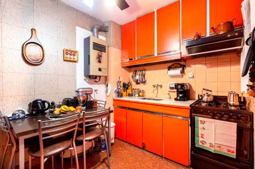 Venta - P. Goyena 500 Caballito - 4 Amb. Frente C/ Balcon