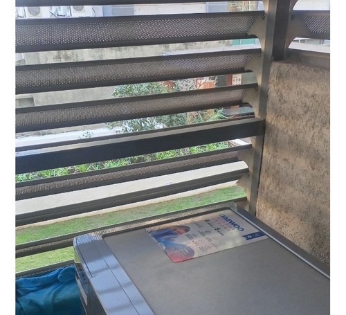 Lindo Departamento, Muy Buena Ubicación Cercano A Metro