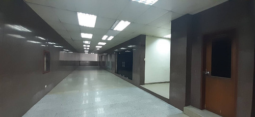 Imagen 5 de 14 de Alquiler Oficina Av Bolivar Kitchen Amplia Cod. 140562 Cesar