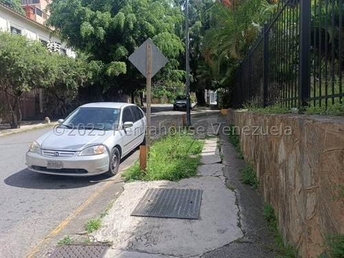 En Venta Edificio Y/o Terreno En Calle La Cinta Las Mercedes Caracas