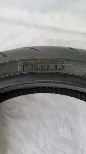 Pneu Dianteiro Pirelli Diablo Rosso 2 120/70-17 Usado (Usado)