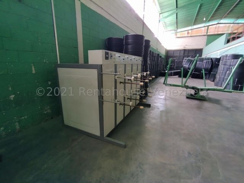 Imagen 13 de 21 de Leida Falcon Rentahouse Vende Galpon En Zona Industrial Valencia 22-11092 Lf
