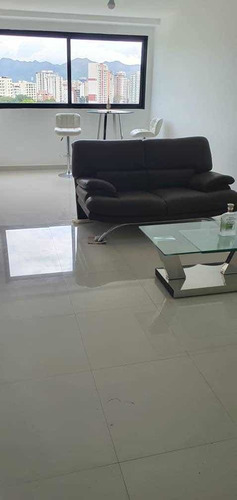 Imagen 10 de 16 de Gabriela Girón Vende Apartamento En El Parral, Res. Omega