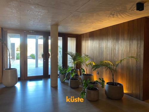 Imagen 16 de 30 de Penthouse A Estrenar En Manantiales