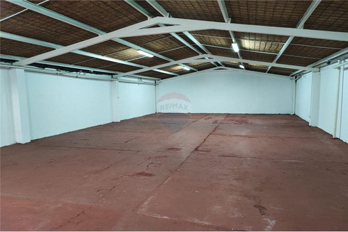 Imagen 11 de 15 de Bodega En Venta, Santiago