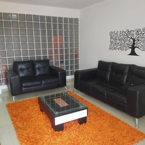 Imagen 3 de 14 de Town House En Caraballeda. 0414-2250913