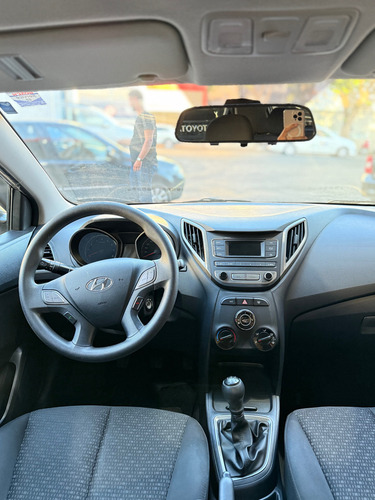Hyundai HB20 1.0 Comfort Plus Flex 5p