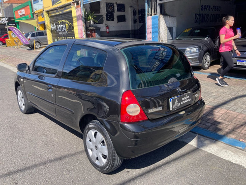 Renault Clio 1.0 8v Authentique 3p