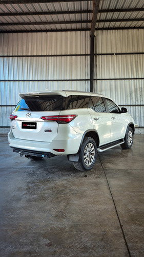 Toyota Hilux SW4 2.8 Srx 177cv 4x4 7as At