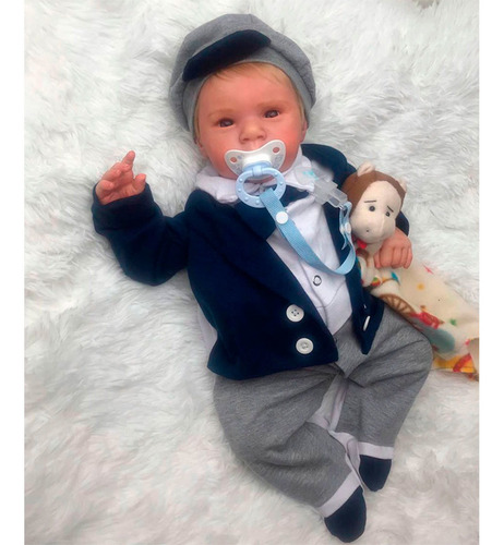 Imagem 3 de 8 de Boneca Bebe Reborn Com Enxoval