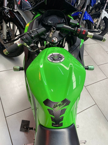 Imagem 2 de 7 de Kawasaki Ninja 300 2013