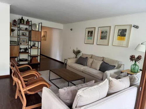 Departamento En Venta De 2 Dorm. En Vitacura