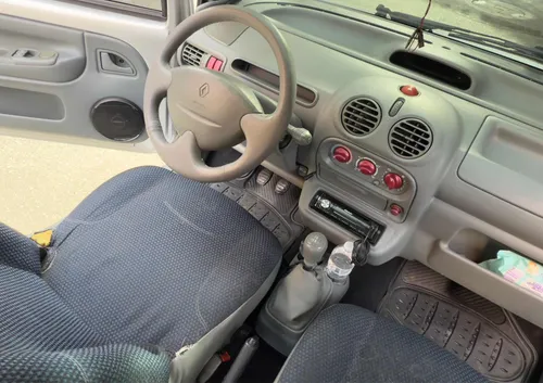 Renault Tiwngo 2012