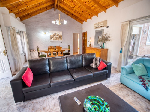 Imagen 5 de 23 de Altos De Bahia Venta Casa 4 D Quincho Pileta