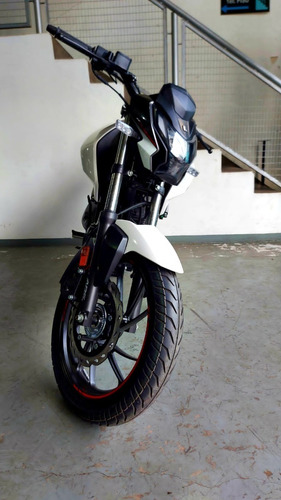 Imagen 17 de 21 de Hero Hunk 160r Fi 0km 2023 Apmotos 12s/interes Ns Fz Glh Tnt