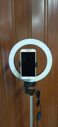 Imagen 2 de 4 de Anillo De Luz Led De 10 Pulgadas Y Tripode De 50 Pulgadas