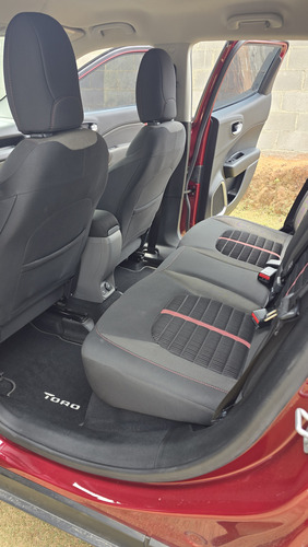 Fiat Toro 2.4 16v Freedom Road Flex 4x2 Aut. 4p