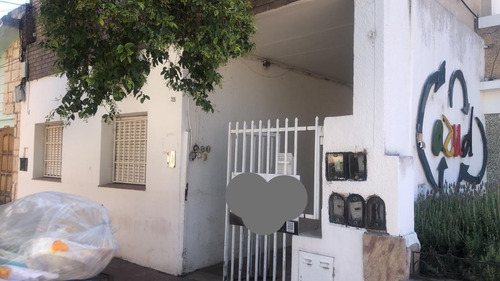 Planta Baja - 2 Dorm - Sin Expensas