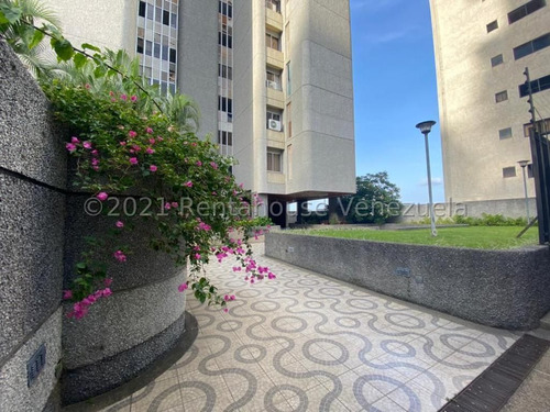 Apartamento En Venta Lomas De Prados Del Este 