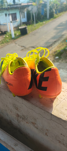 Nike Mercurial (Usado)