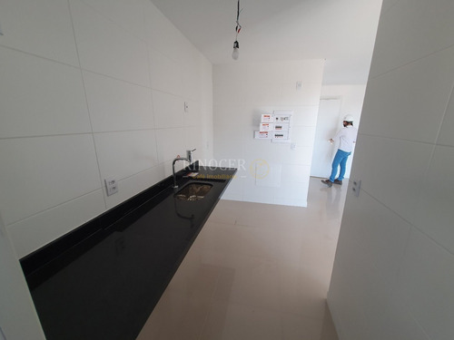 Imagem 3 de 13 de Apartamento Padrão Em Franca - Sp - Ap0034_rncr