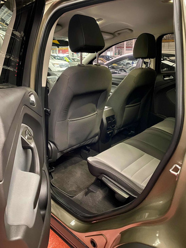 Imagen 5 de 13 de Ford Escape 2.5 Se L4 Aut Ac 2013