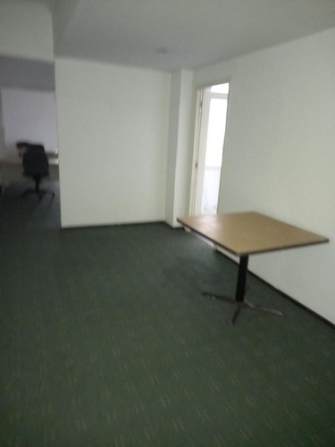 Imagen 7 de 15 de Apto/oficina Muy Amplio Y Confortable