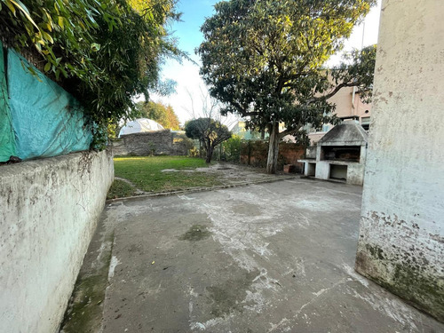 Casa 3 Amb En Tigre Residencial Con Jardin Enorme!! Mucho Pontencial!