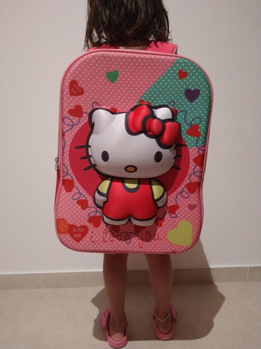 Mochila Hello Kitty Con Relieve