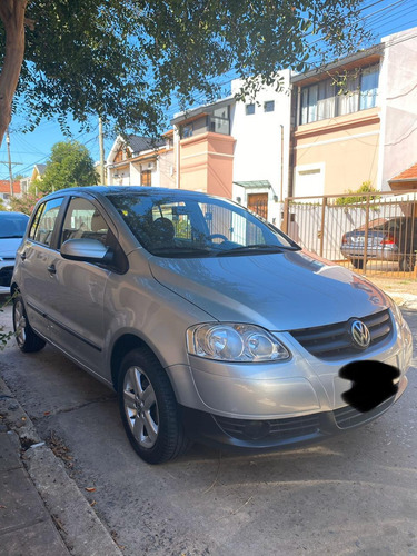Volkswagen Fox 1.6 Trendline 5 P 2009