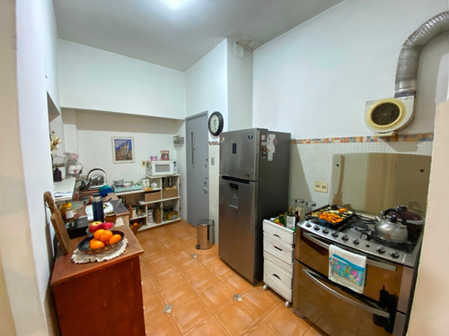 Imagen 5 de 13 de En Venta -apartamento De 3 Dormitorios En El Centro