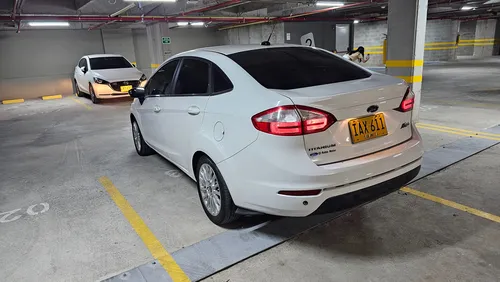Ford Fiesta 1.6 Titanium At