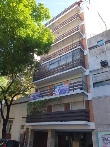 Excelente Departamento De 5 Amb - Al Frente Con Balcon - Flo