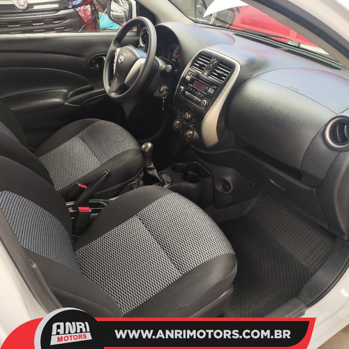 Nissan Versa 1.0 12v S 4p