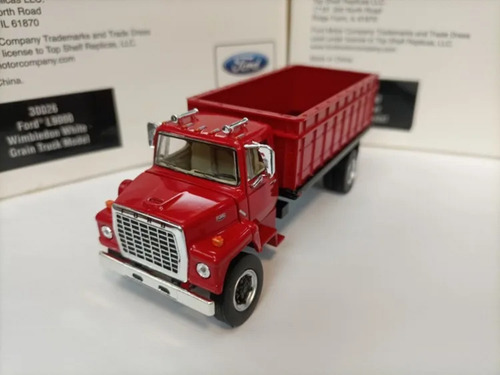 Camion Ford L900 Escala 1:64 1/64 Edicion De Coleccion