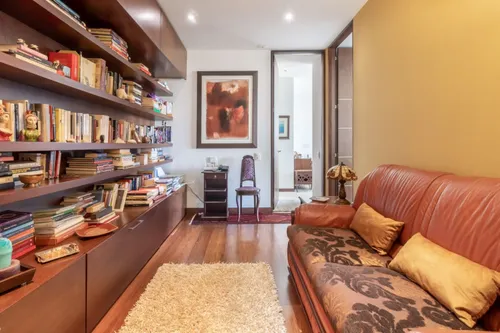 Apartamento En Venta En Chicó Oriental. Cod V9743