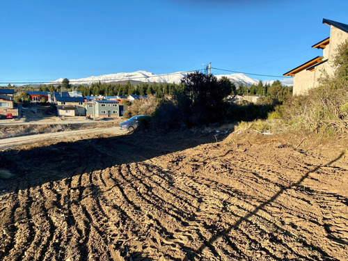 Terreno En Venta En Bariloche, Barrio Los Abedules.