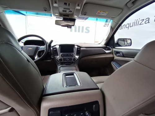 Imagen 12 de 15 de Chevrolet Suburban 2017 5.3 V8 Lt Piel At