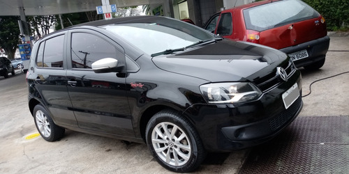 Volkswagen Fox Rock N Rio 2014 Baixa Km Unico Dono