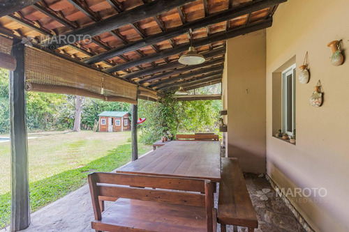 Imagen 8 de 30 de Casa En Venta En San Lucas Con Cuatro Dormitorios- Maroto Propiedades