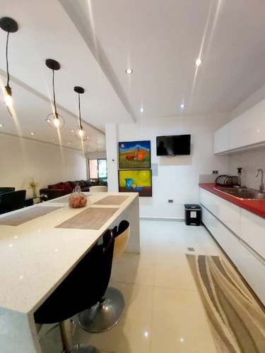 Imagen 19 de 26 de Armando Ortunio Lujoso Townhouse Bonaventure, Mañongo