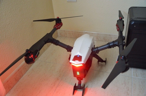 Imagen 2 de 12 de Dron Walkera Voyager 3 Go Pro