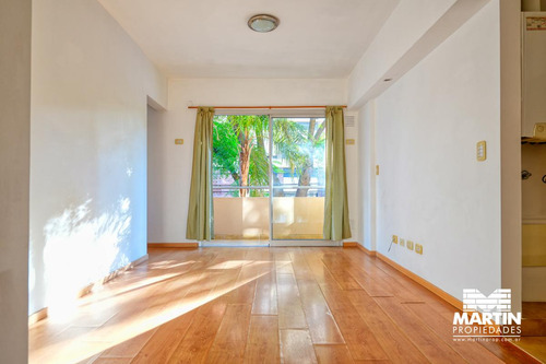 Departamento En Alquiler En Olivos Un Ambiente Con Balcon.