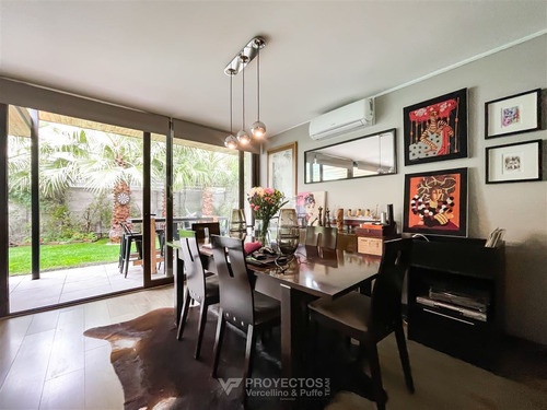 Casa En Arriendo De 5 Dorm. En Colina