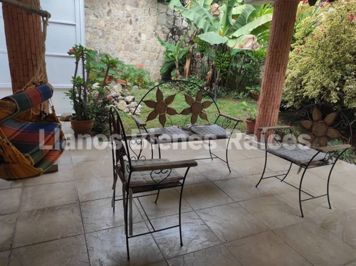 Imagen 11 de 14 de Townhouse En El Castaño / Jessika Cedeño 04121368338