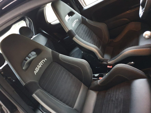 Fiat 500 Abarth Malek Fara