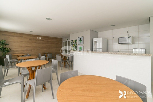 Imagem 1 de 15 de Apartamento - Demarchi - Ref: 692 - V-692