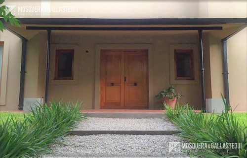 Imagen 2 de 27 de Venta / Alquiler - Casa En Talar Del Lago 1