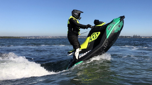 Sea Doo Spark 3up 90 Hp Tres Pasajeros